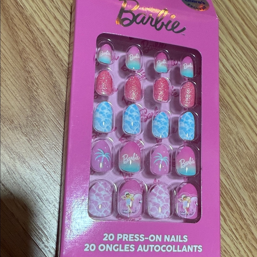 Barbie Exclusive Pink Nail Set
